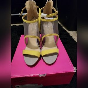 Yellow & Grey Wedges